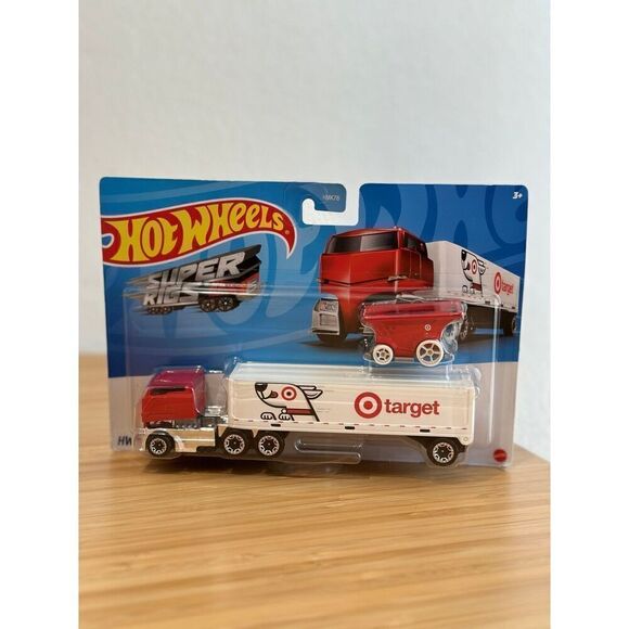 Hot Wheels Target Delivery Truck with Shopping Cart 1:64 - Picture 1 of 7